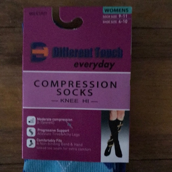 Compression Socks 🧦 - Picture 6 of 7